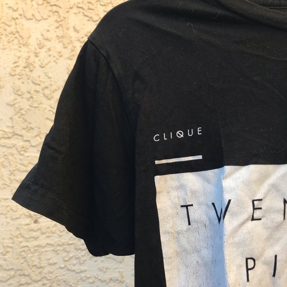 Twenty One Pilots Tshirt - Picture 5 of 6